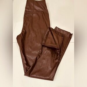 NWT Old Navy Women’s Extra High Rise Skinny‎ 8tall Faux Leather Pants